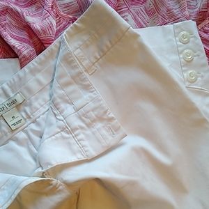 White House Black Market White Capri/crop pants